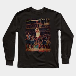 Dunk Michael Jordan vs Dallas Mavericks, 1995 Long Sleeve T-Shirt